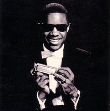 Stevie Wonder的出生日期_Stevie Wonder的生辰八字